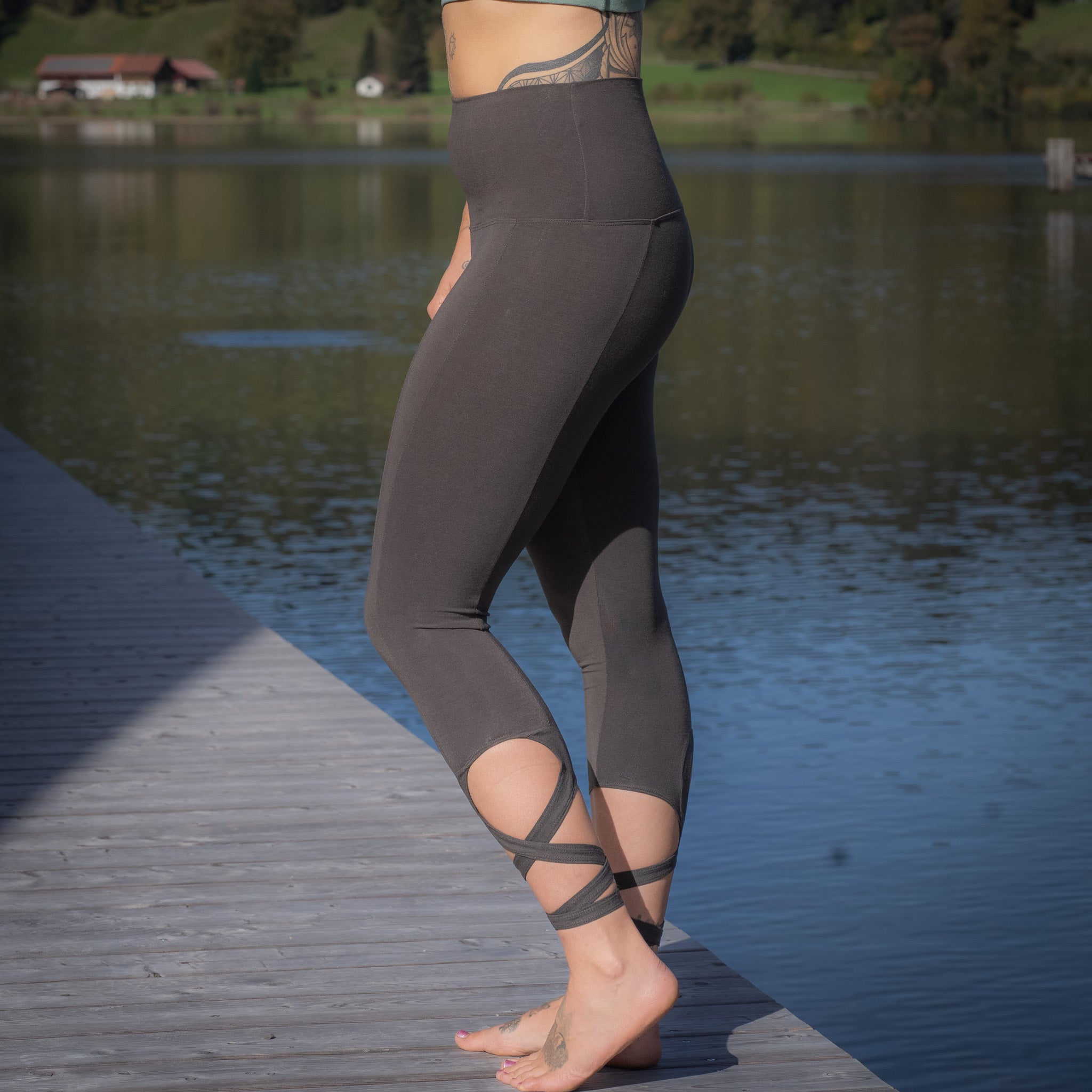 Yoga Leggings Women Made of Bamboo Mix - Loop Salty Chocolate (Standard Material)