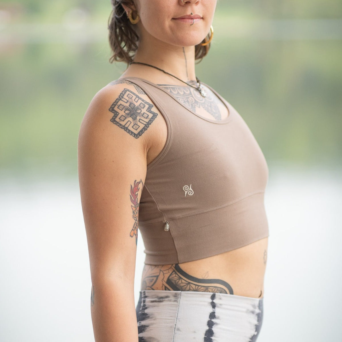 Yoga Top Damen aus Bambus Mix - Snug Top Mud