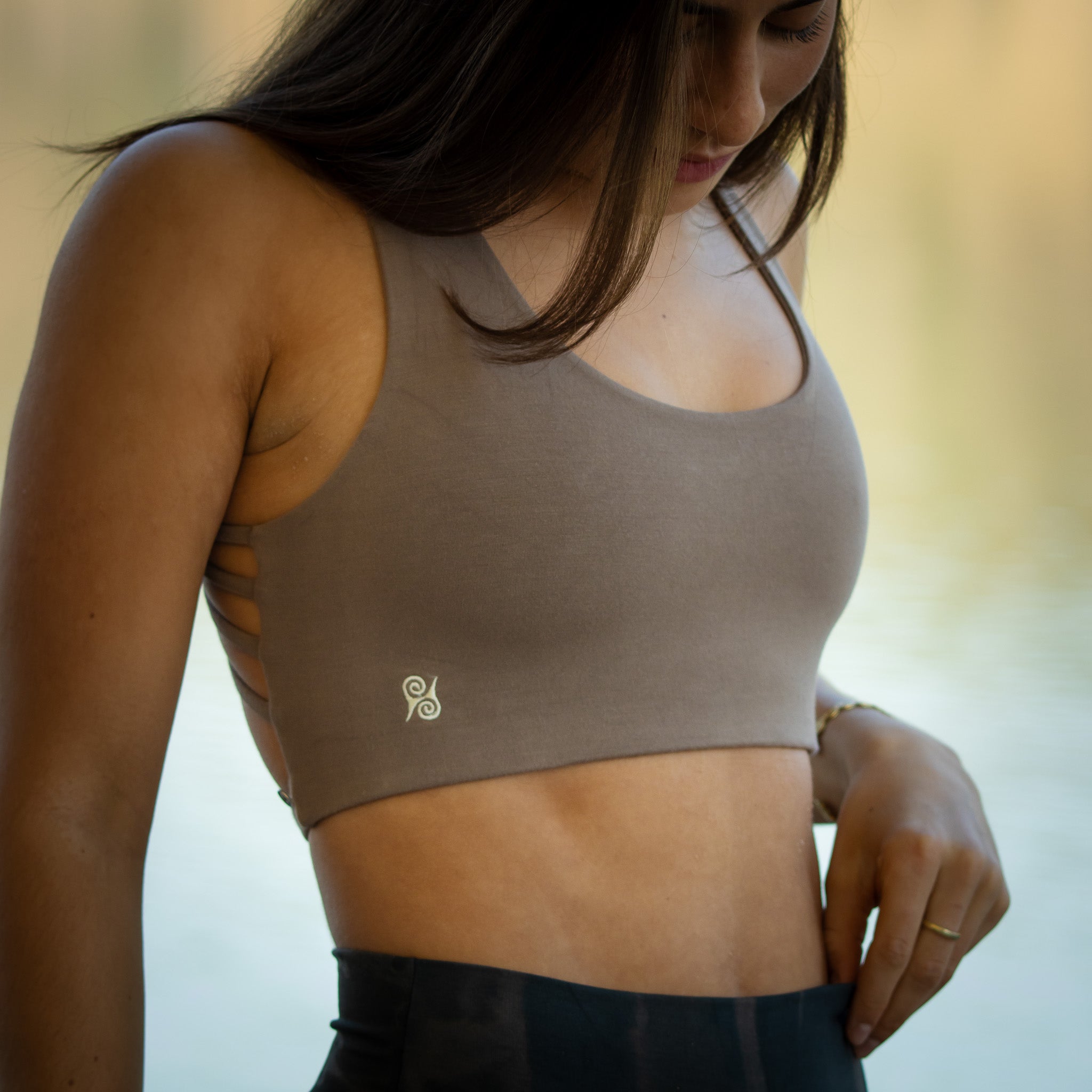 Yoga BH aus Bambus Mix - Criss Cross Mud