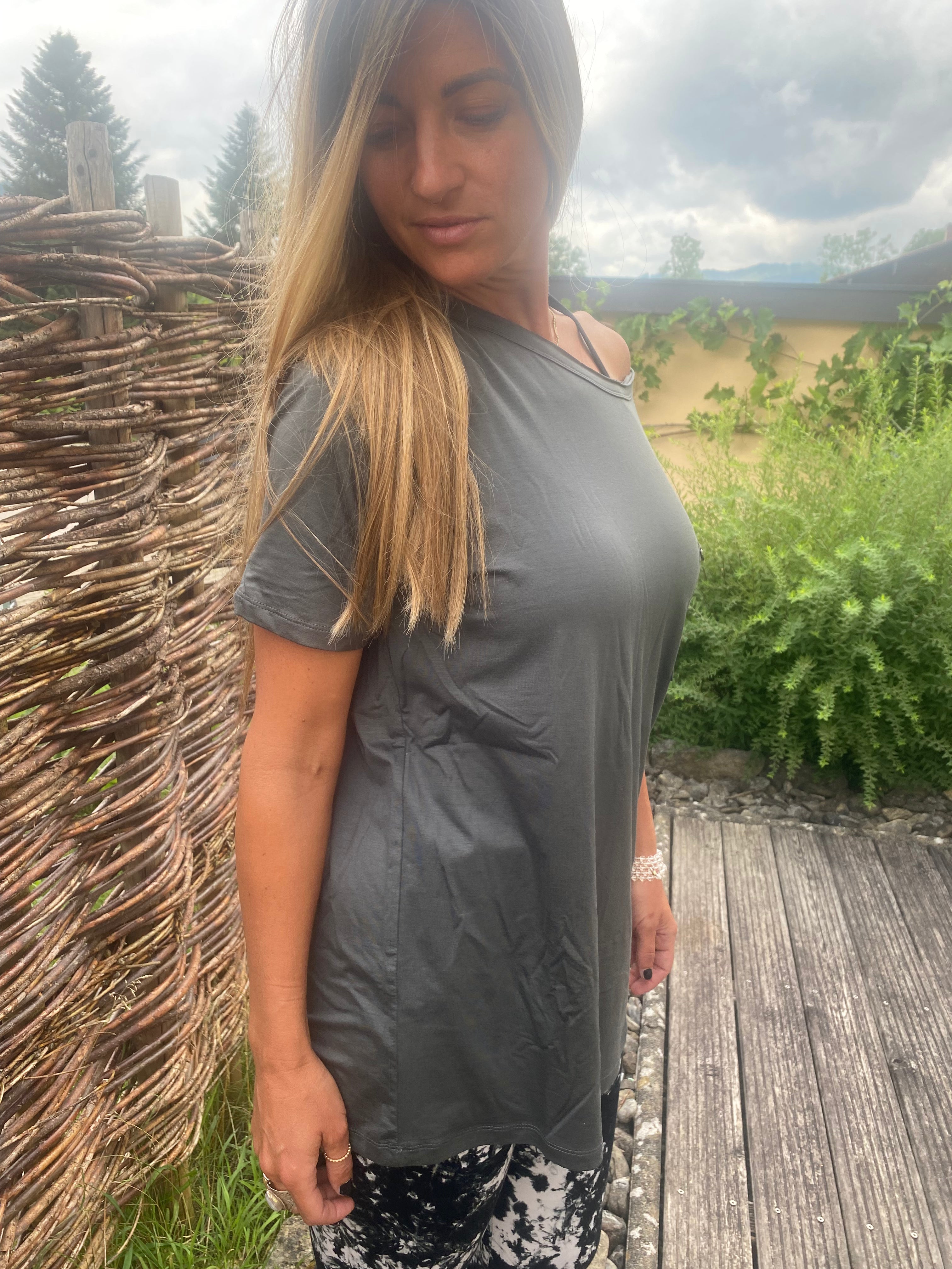 Yoga Shirt Damen aus Eukalyptus Mix - Oversize T-Shirt Grau