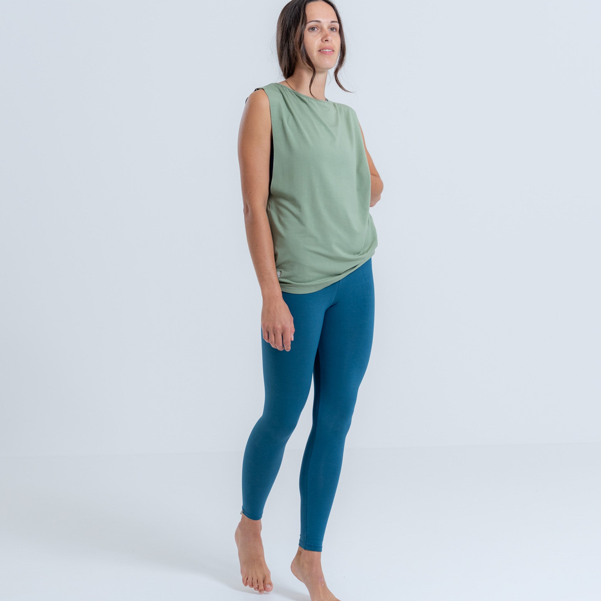 Women's short leggings made of bamboo mix - Lava NEW (standard material - runs a little small)